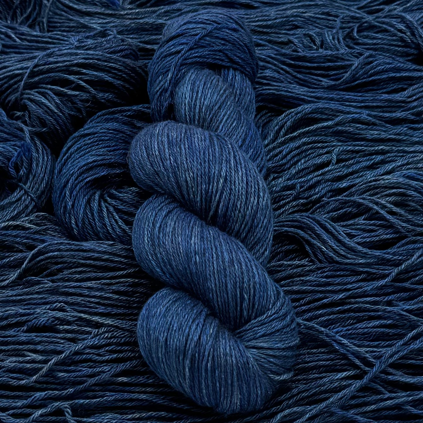 Mørk Yak Sport - American Jeans - A Knitters World