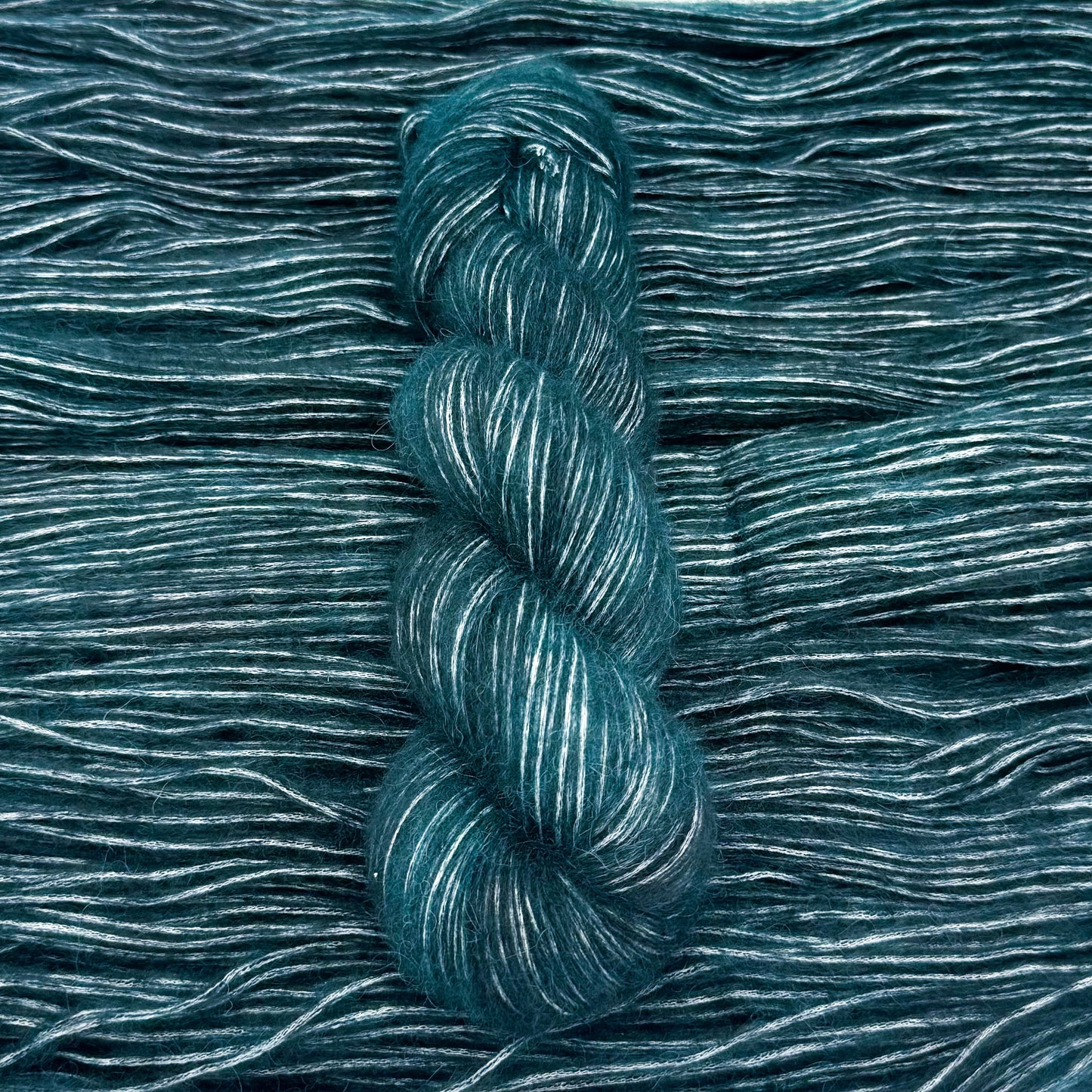 Fluffy Alpakka Brun - Waterfall - A Knitters World